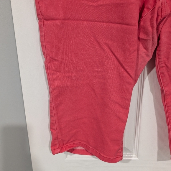 D. Jeans Coral Pink Capri Pant in Size 18W - Picture 4 of 11